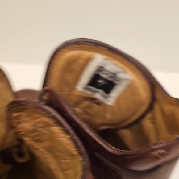 Women's Frye Dark Brown Leather Lace Up Hiking Boots Size 7B - Picture 4 of 9